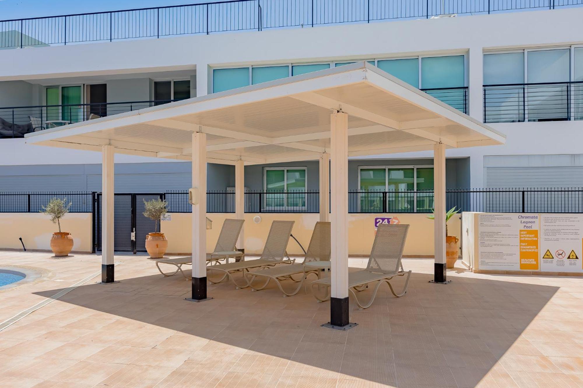 Stylish One-bedroom Sea Retreat * Paralimni